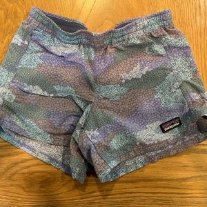 Patagonia Girls Baggies Shorts 4" Size Medium
